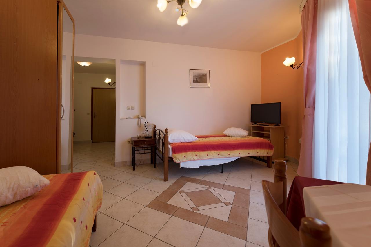 Hotel Aurora PUY Exterior foto